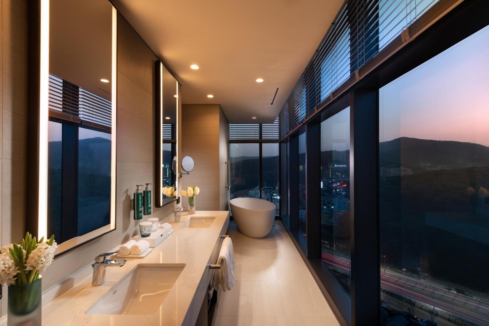 Doubletree By Hilton Seoul Pangyo Residences Seongnam Zewnętrze zdjęcie